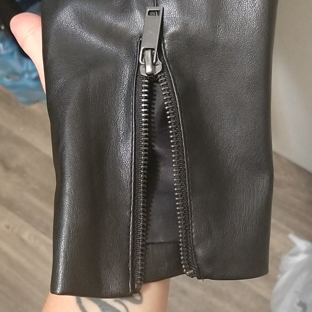 Zara Basic Jacket - Picture 4 of 4